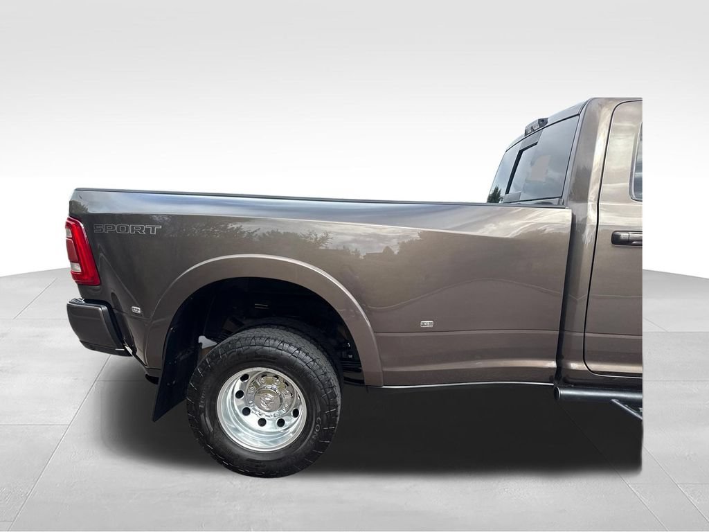 Used 2020 RAM 3500 Laramie AWD/4WD image 32