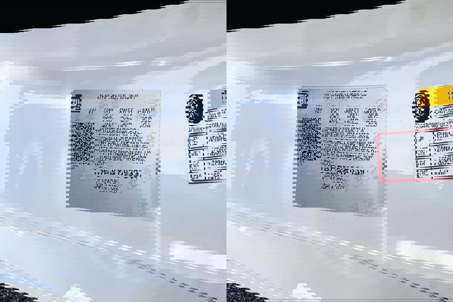 Used 2023 Chevrolet Camaro LT w/ RS Package image 30