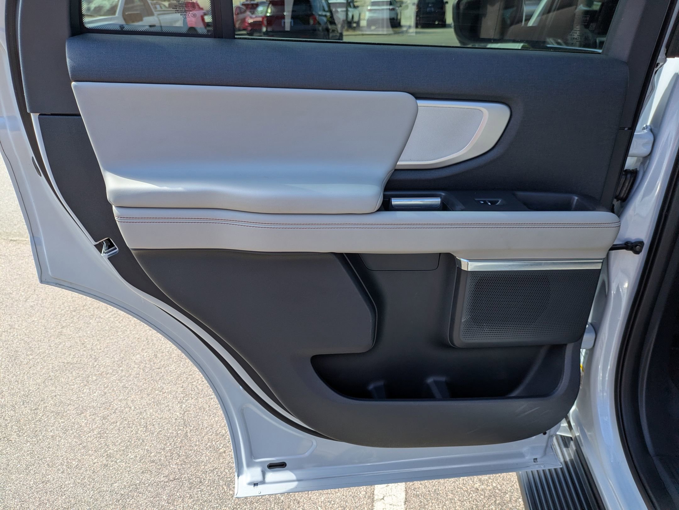 Certified 2025 Ford Expedition Active RWD image 29