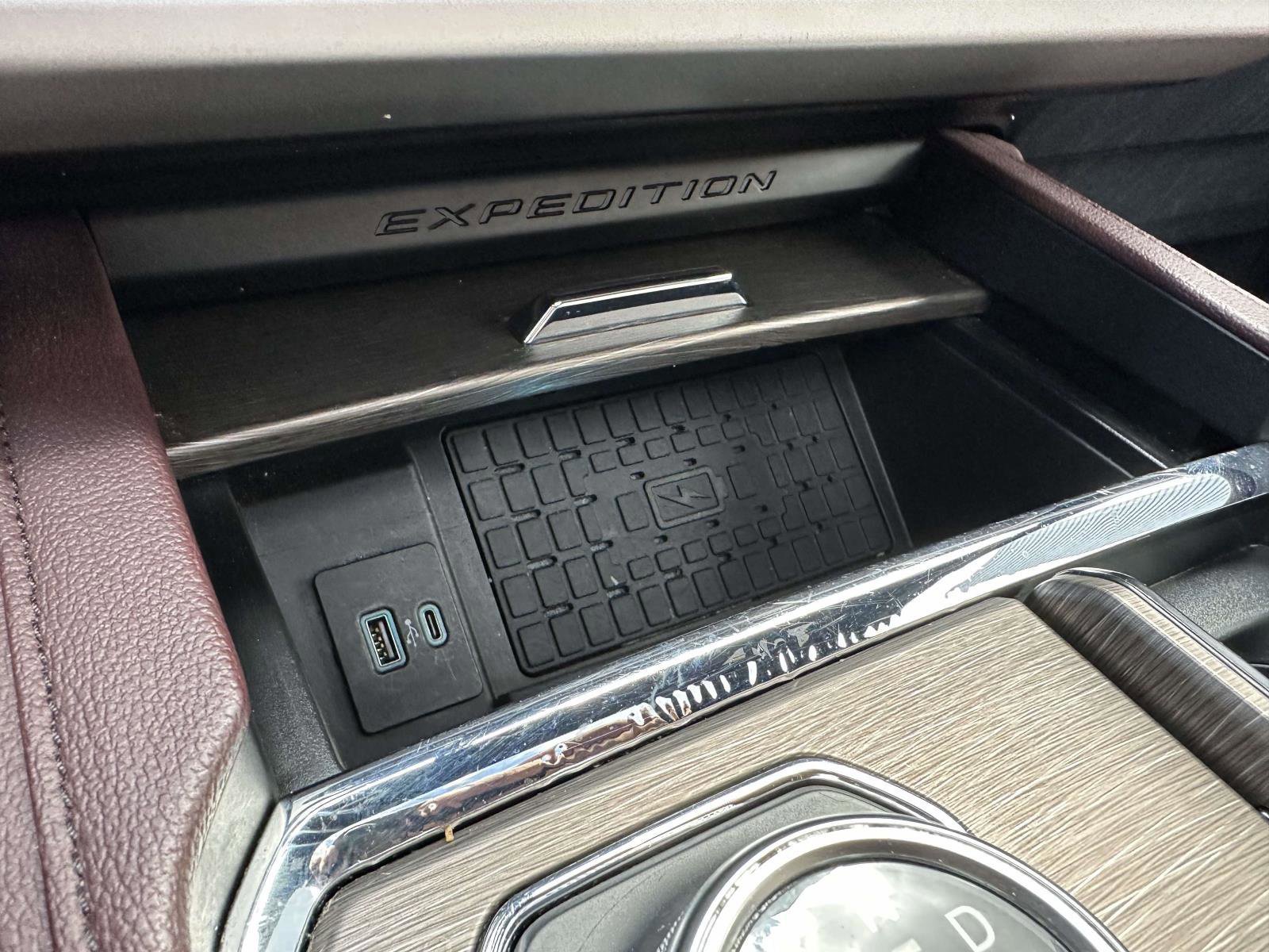 Certified 2024 Ford Expedition Max Limited AWD/4WD image 23