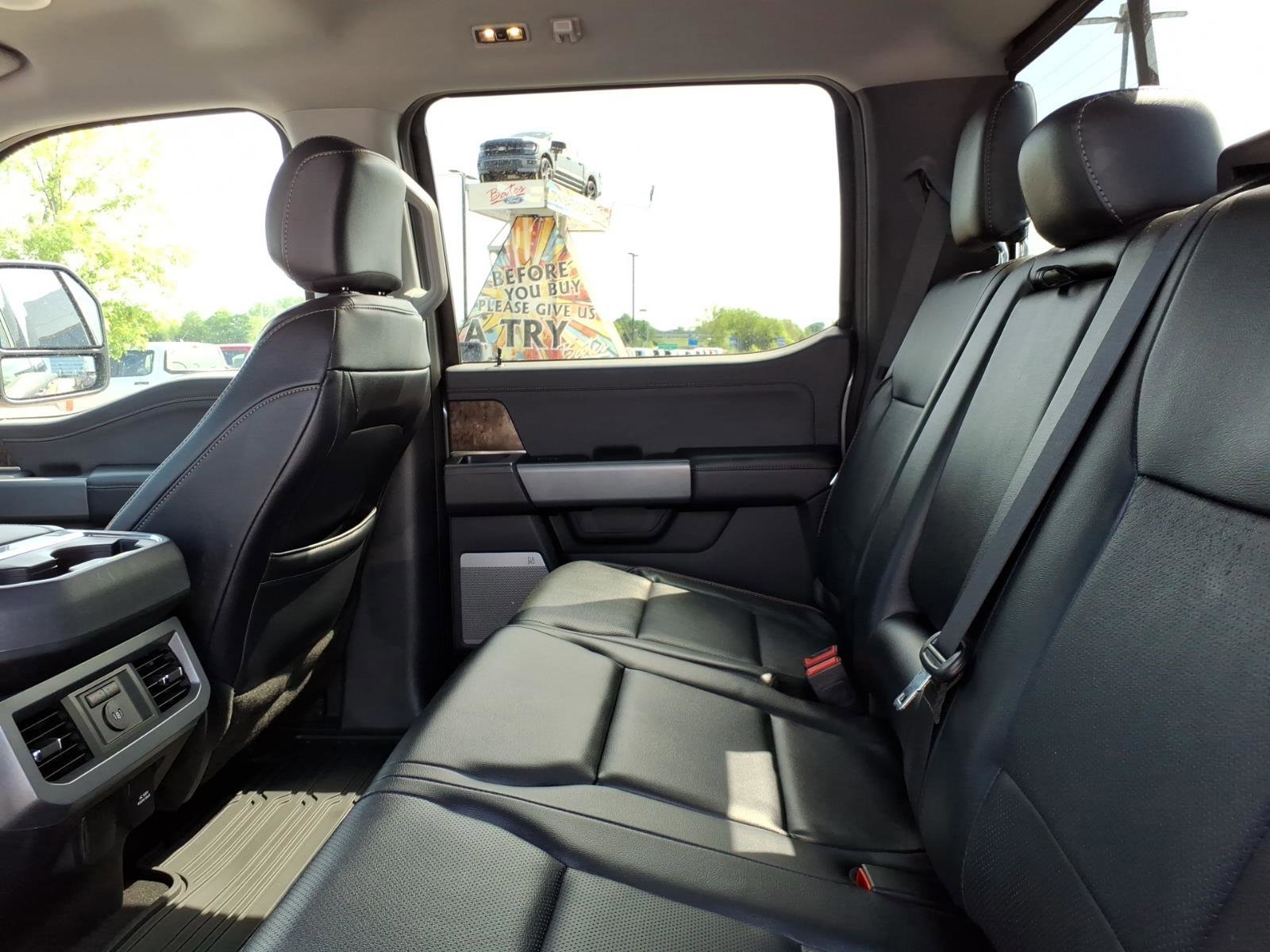 Certified 2024 Ford F350 Lariat w/ Lariat Ultimate Package image 14