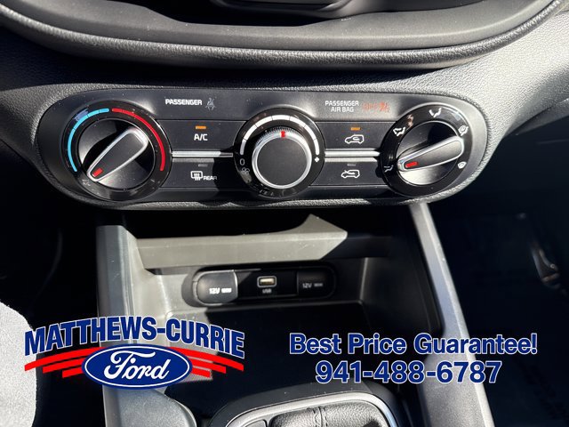 Used 2025 Kia Soul LX w/ LX Technology Package FWD image 18