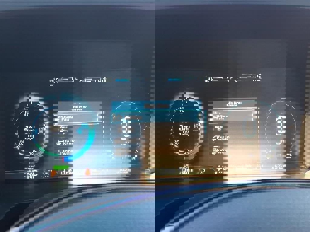 Certified 2023 Ford F150 Lightning Platinum image 30