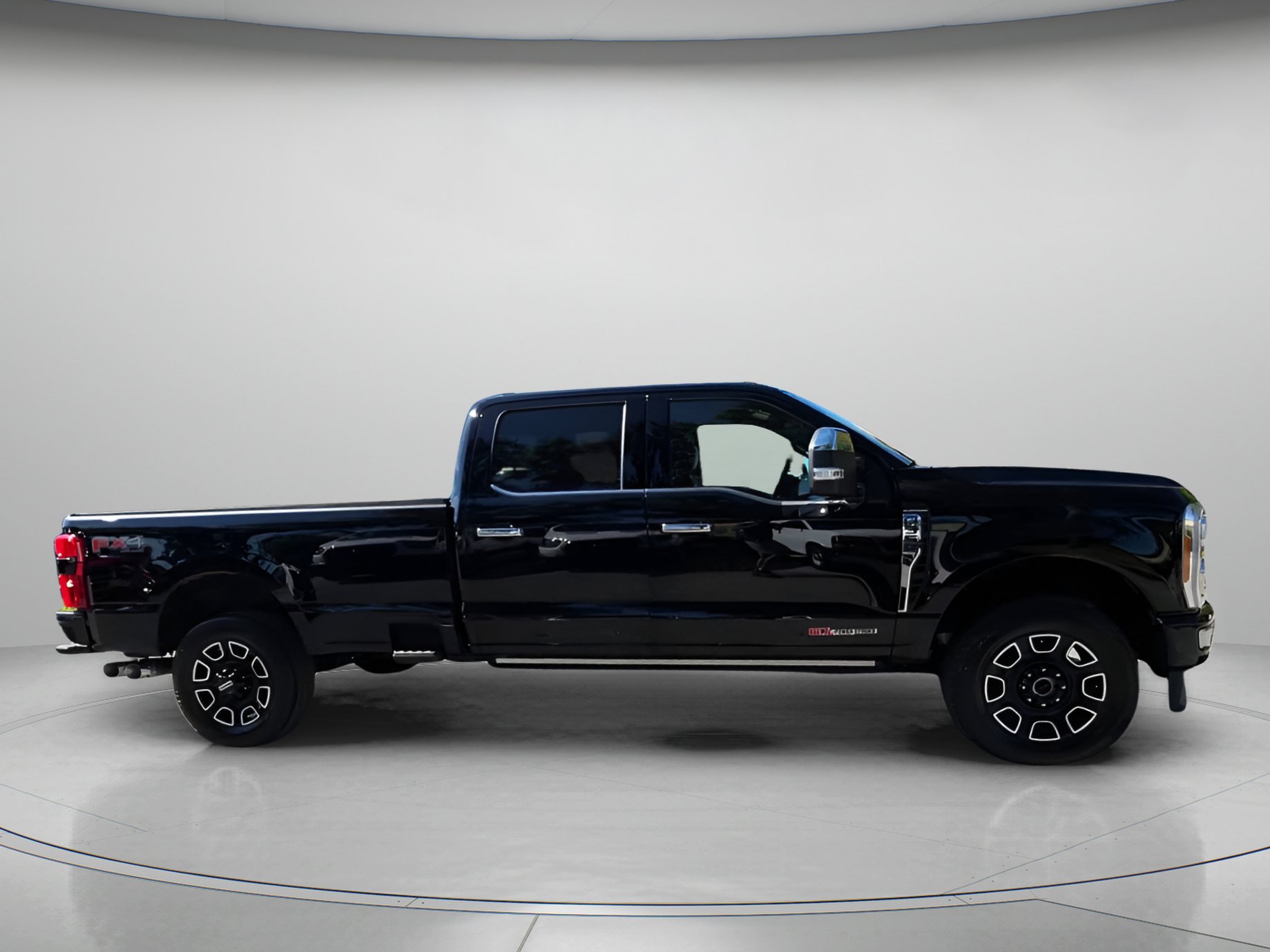 Certified 2023 Ford F350 Platinum image 34