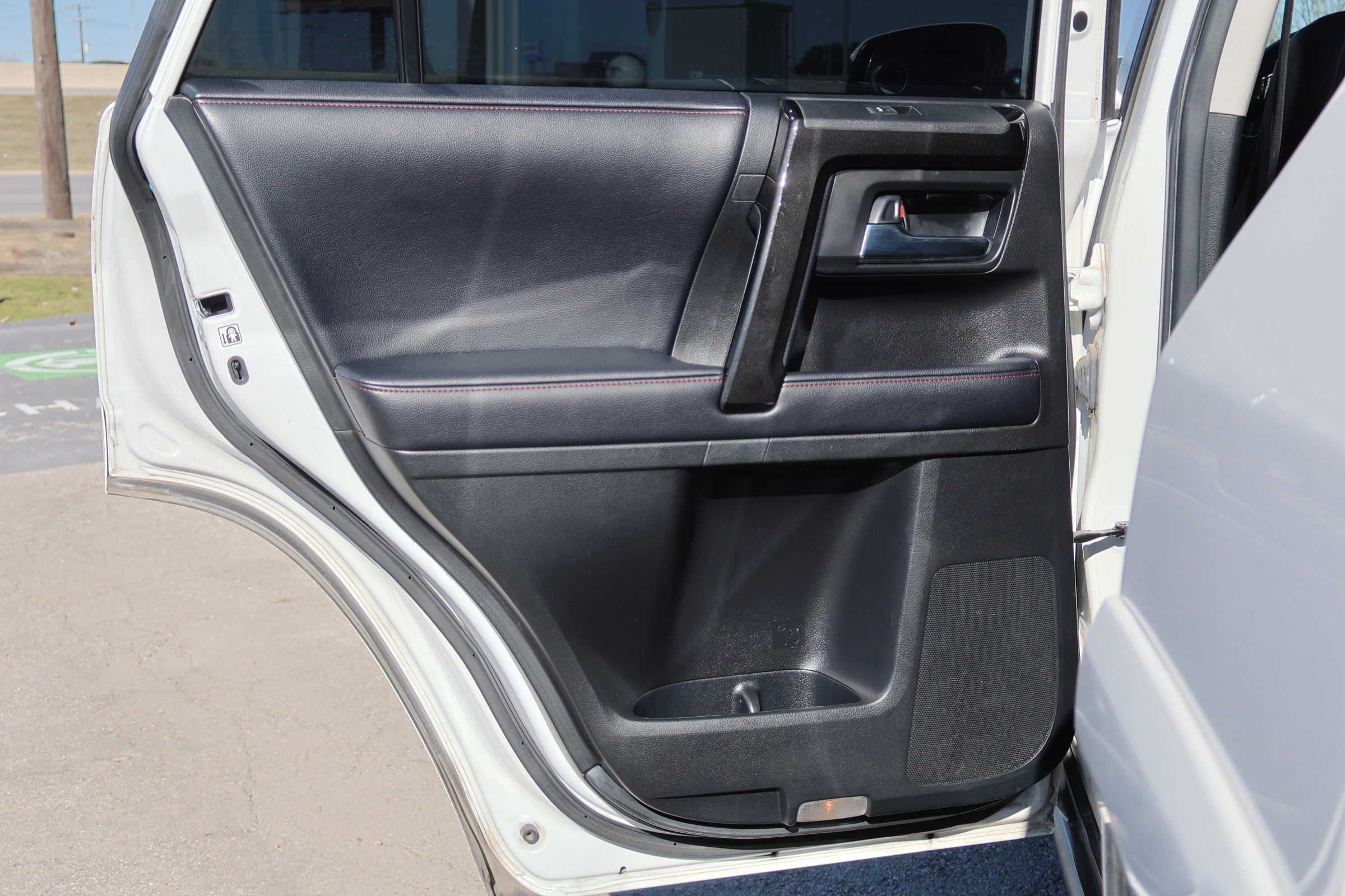 Used 2019 Toyota 4Runner TRD Off-Road Premium image 26