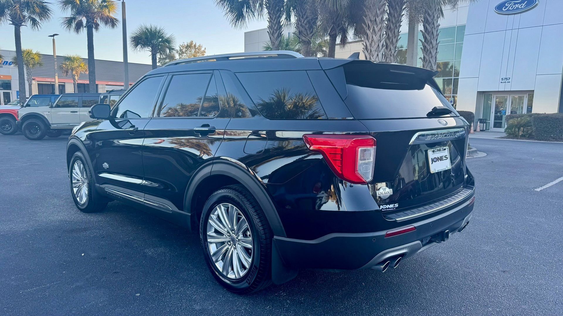 Certified 2021 Ford Explorer King Ranch w/ Premium Technology Package image 14