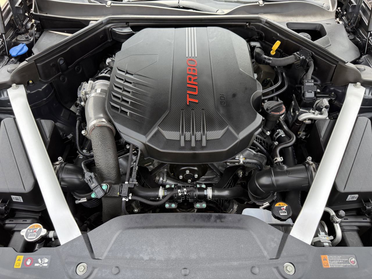 Used 2023 Kia Stinger GT2 RWD image 34