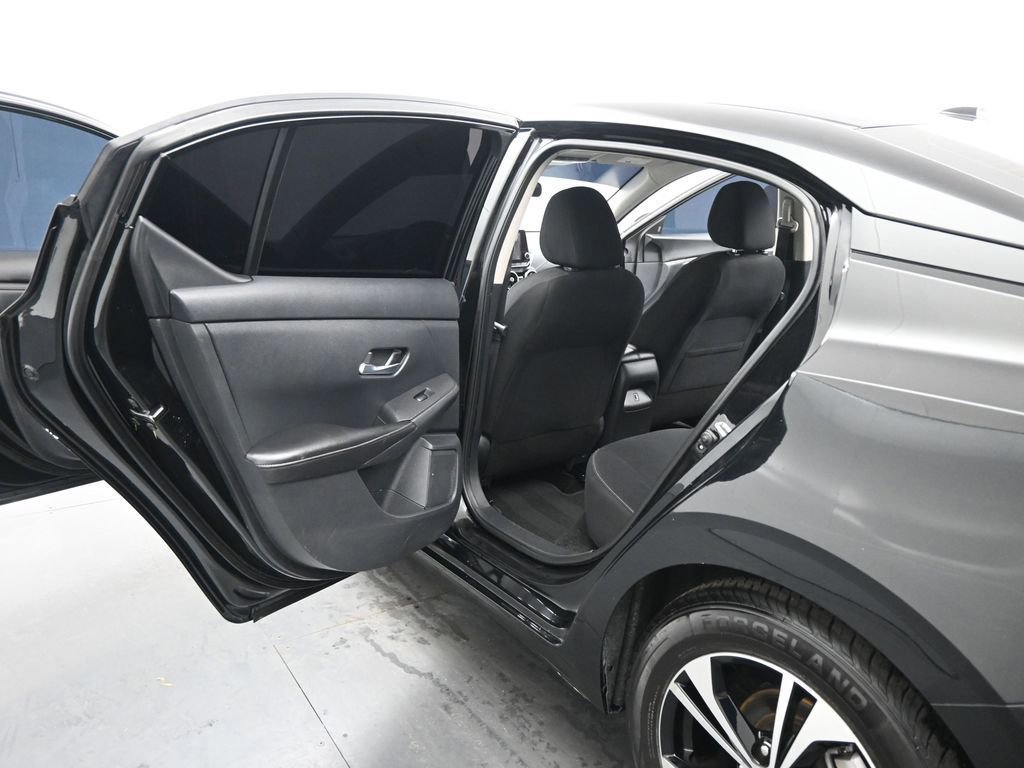 Used 2020 Nissan Sentra SV image 41