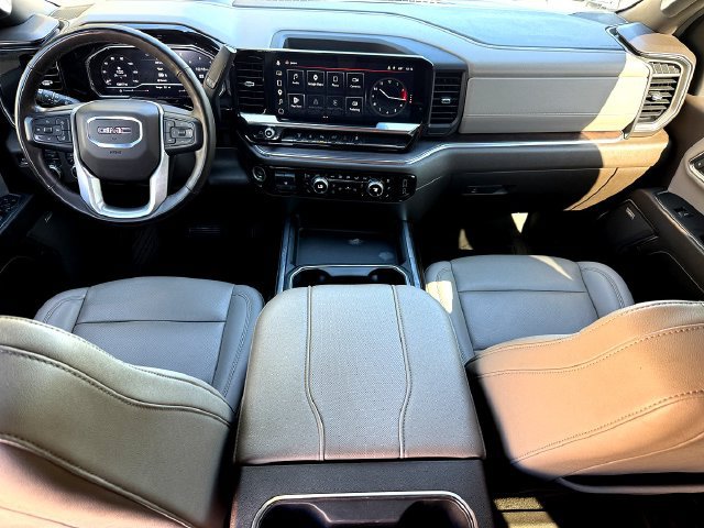 Used 2024 GMC Sierra 3500 SLT w/ SLT Premium Package AWD/4WD image 25