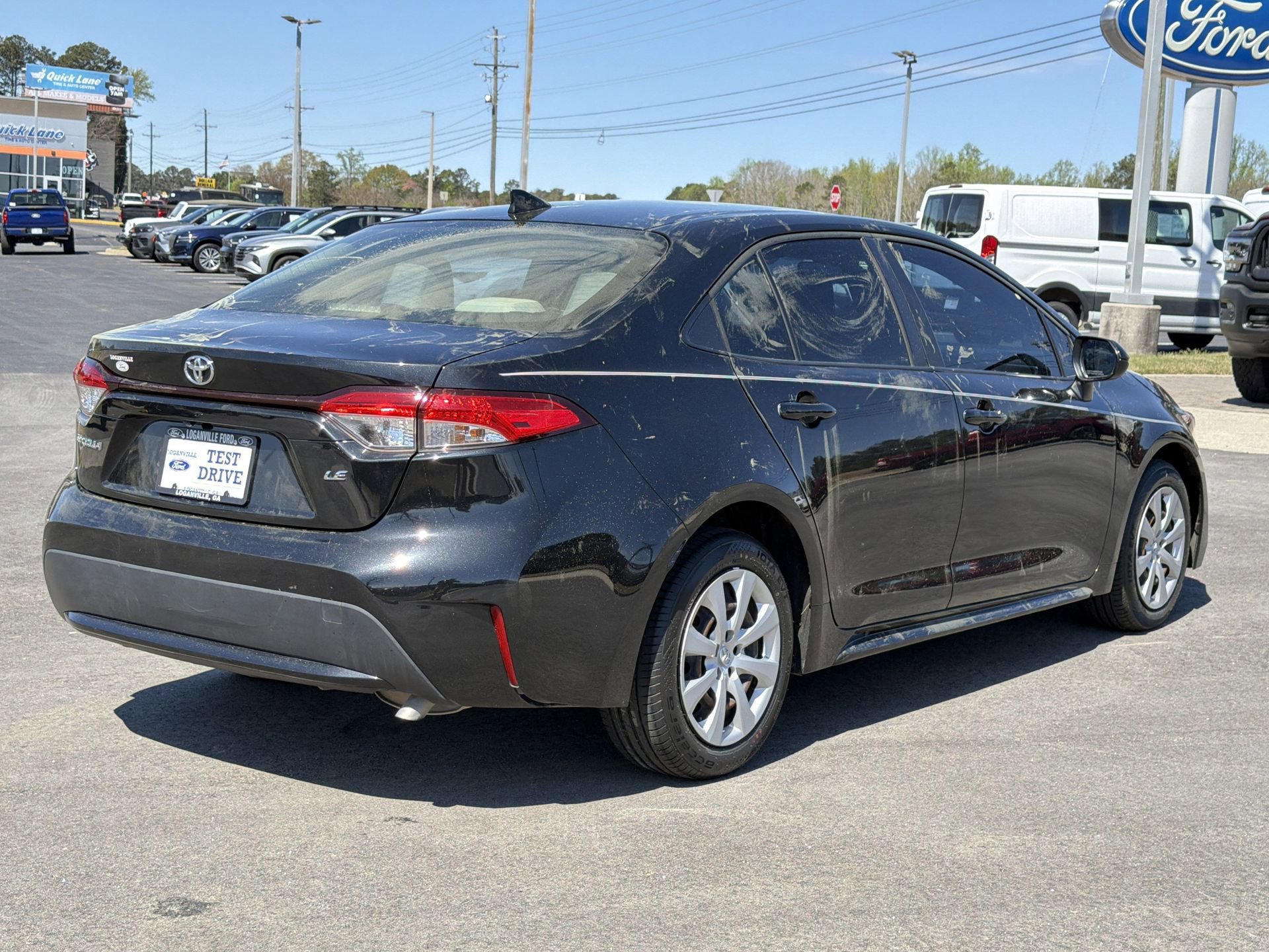 Used 2022 Toyota Corolla LE image 4