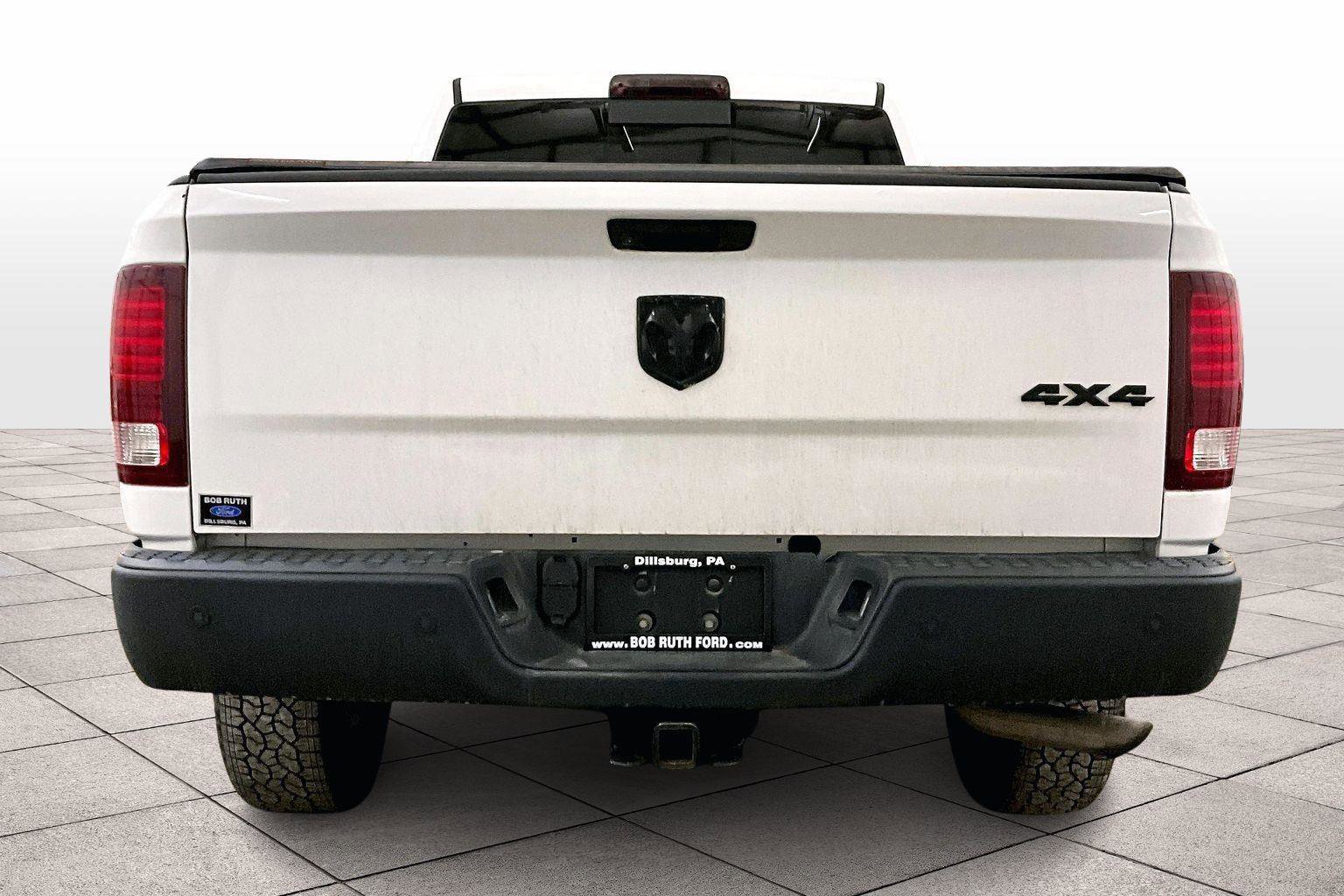 Used 2019 RAM 1500 Classic Warlock image 2