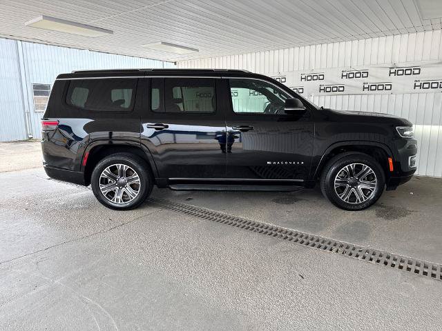 Used 2024 Jeep Wagoneer Series II w/ Flexible Seating Group RWD image 29