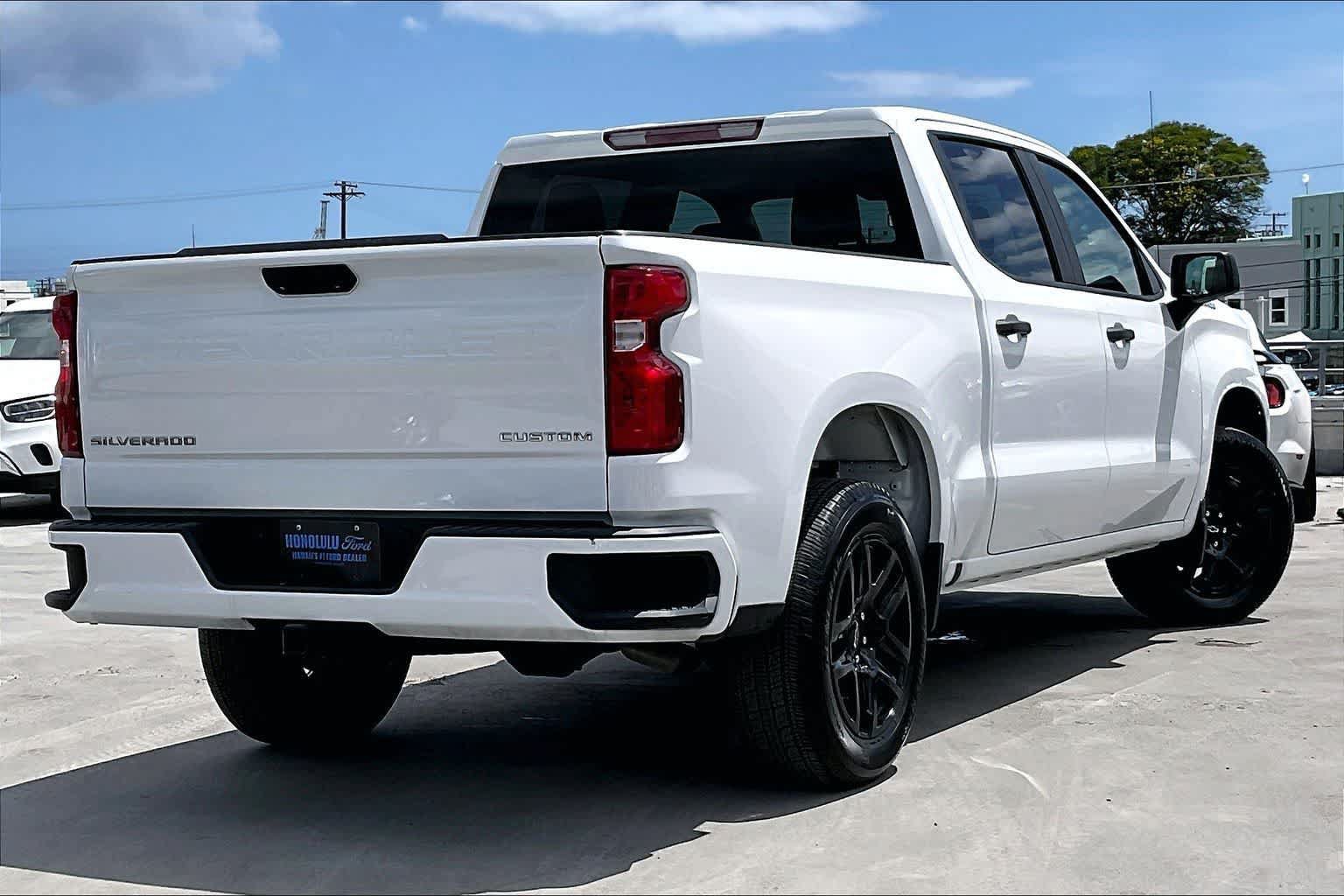 Used 2022 Chevrolet Silverado 1500 Custom RWD image 22