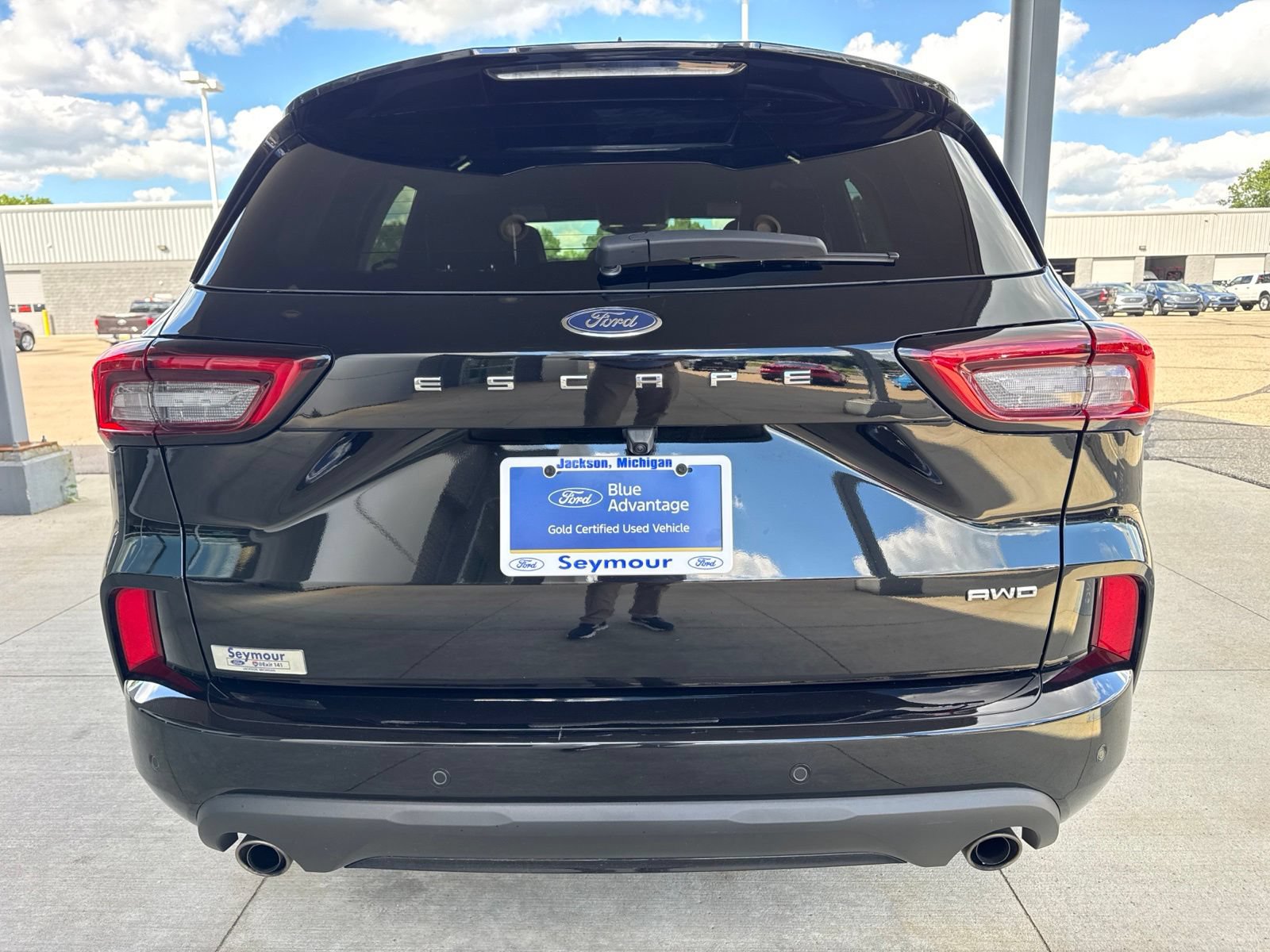 Certified 2024 Ford Escape ST-Line w/ Tech Pack #1 AWD/4WD image 6