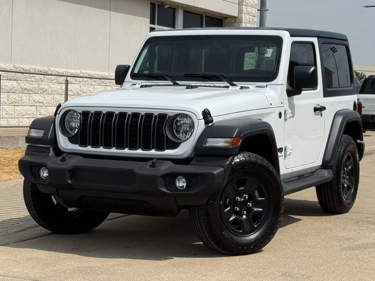 Used 2026 Jeep Wrangler Sport AWD/4WD image 2