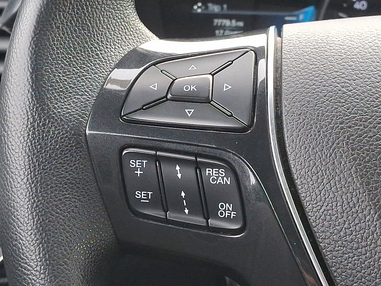 Certified 2018 Ford Explorer Limited w/ Equipment Group 301A image 23