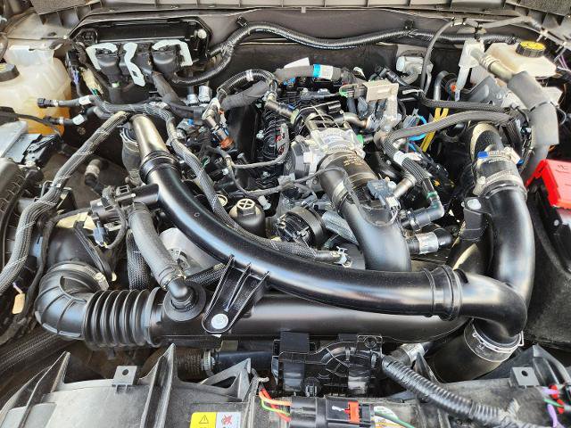 Certified 2024 Ford Bronco Wildtrak AWD/4WD image 31