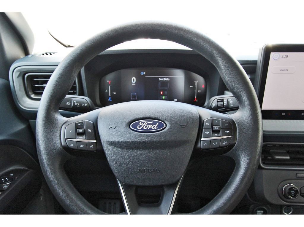 Certified 2025 Ford Maverick XLT w/ Black Appearance Package image 15