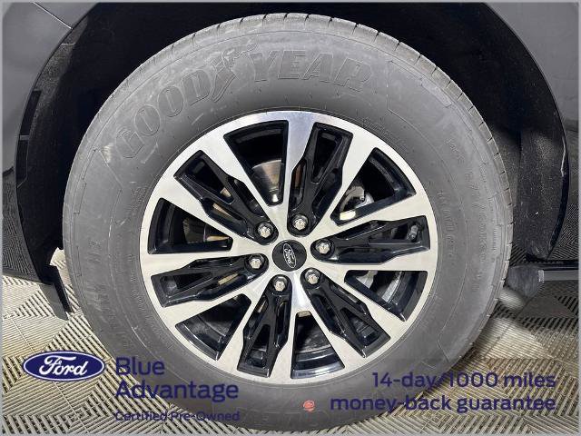 Certified 2025 Ford Expedition Platinum AWD/4WD image 14
