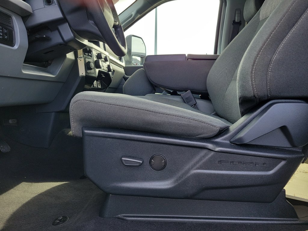 Certified 2026 Ford F250 XLT AWD/4WD image 20