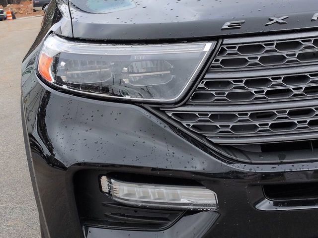 Certified 2023 Ford Explorer XLT w/ Equipment Group 202A image 10