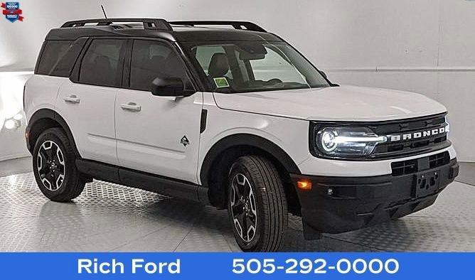 Certified 2023 Ford Bronco Sport Outer Banks w/ Tech Package image 6