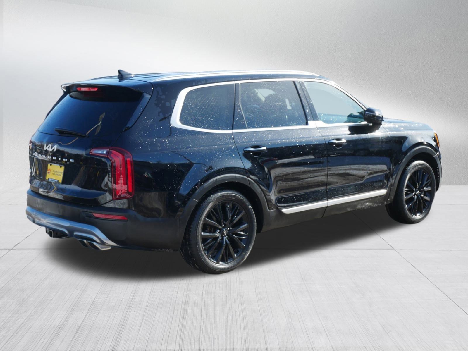 Used 2022 Kia Telluride SX w/ SX Prestige Package image 5