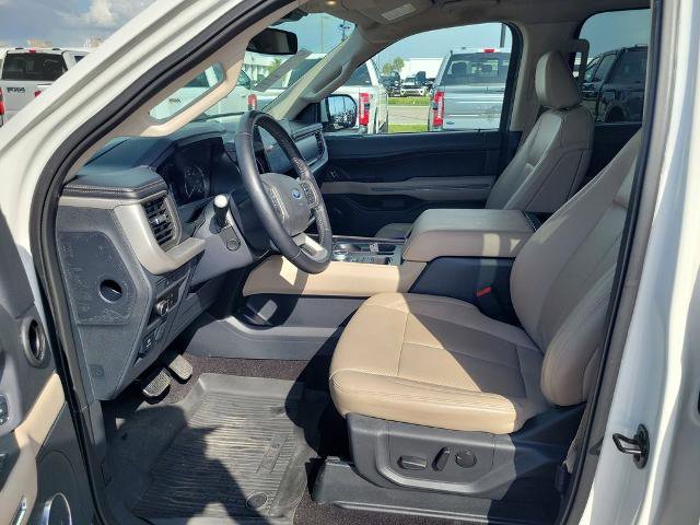 Certified 2023 Ford Expedition XLT RWD image 8