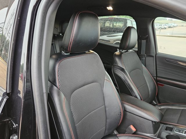 Certified 2024 Ford Escape ST-Line w/ Tech Pack #1 FWD image 17