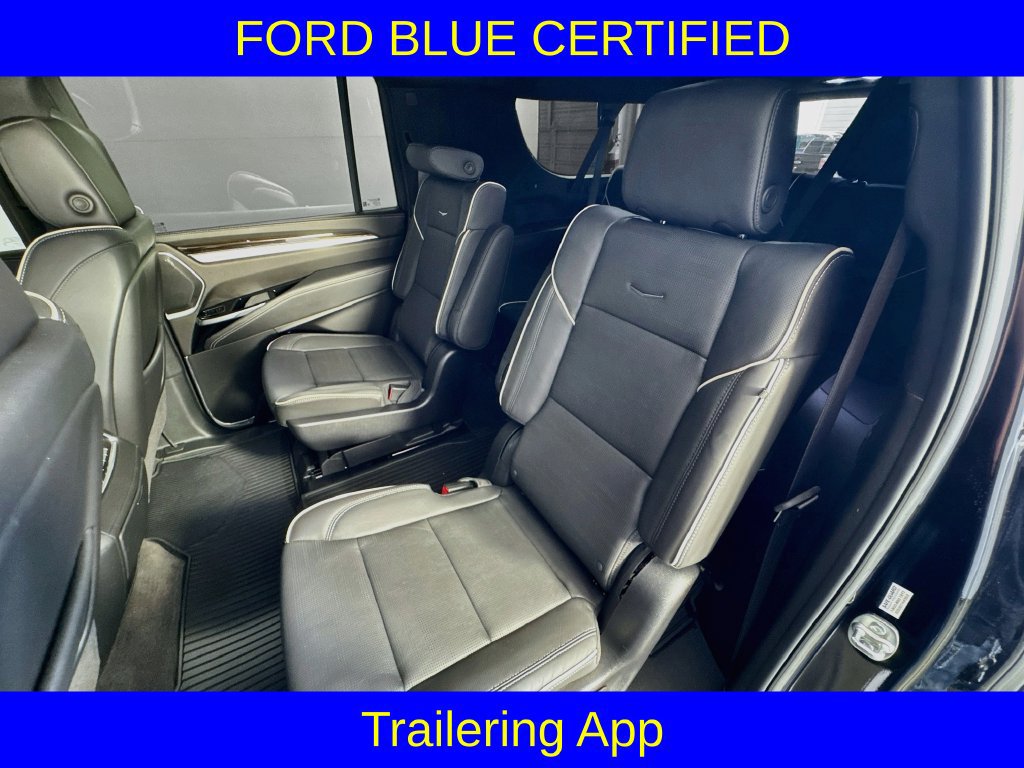 Used 2025 Cadillac Escalade ESV Premium Luxury w/ Touring Package AWD/4WD image 29