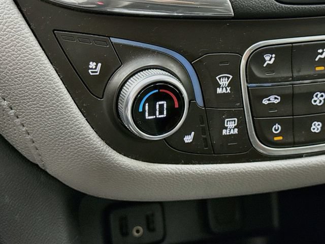 Used 2018 Chevrolet Equinox Premier AWD/4WD image 20