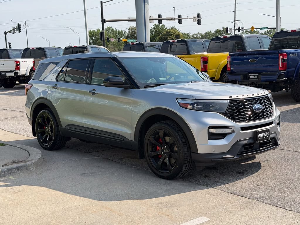 Certified 2021 Ford Explorer ST w/ Equipment Group 401A AWD/4WD image 7