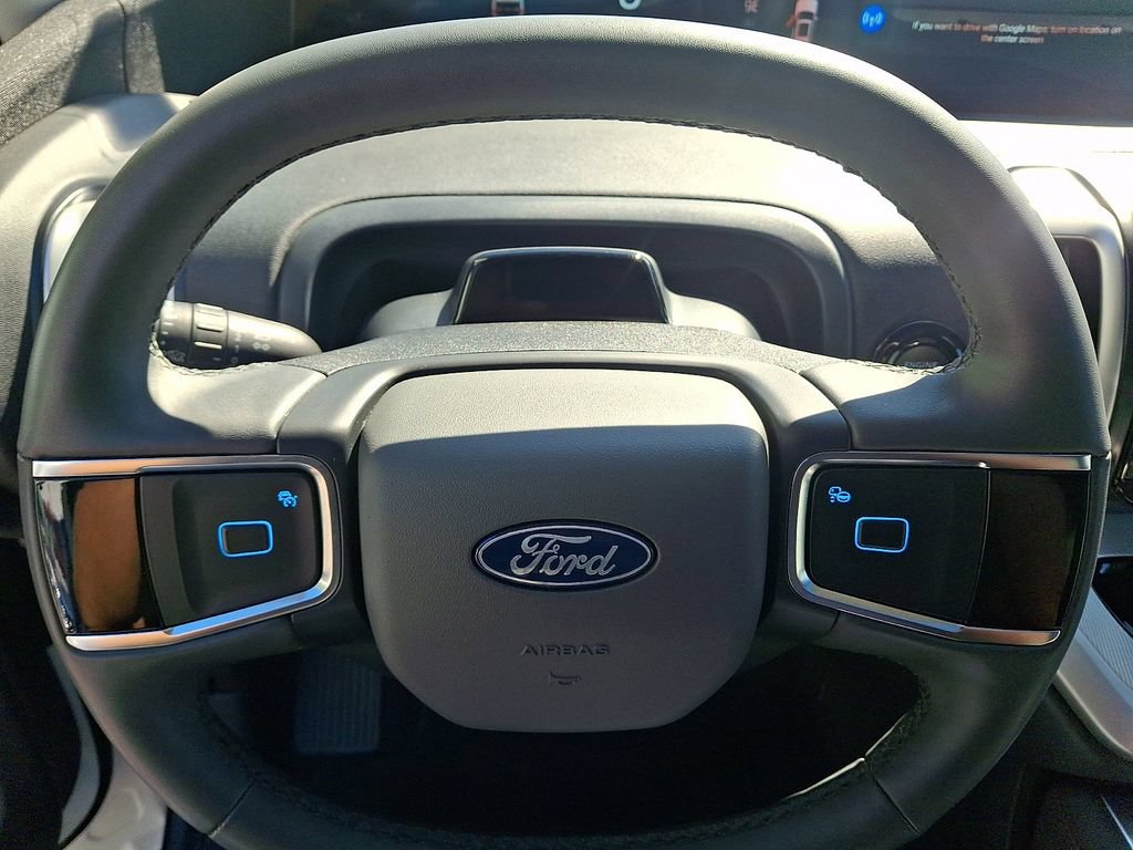 Certified 2025 Ford Expedition Active AWD/4WD image 20