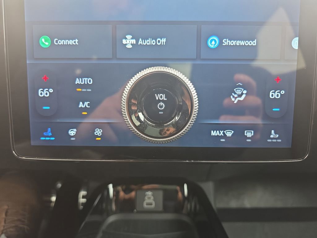 Certified 2025 Ford Mustang Mach-E Premium w/ Sport Appearance Package RWD image 28