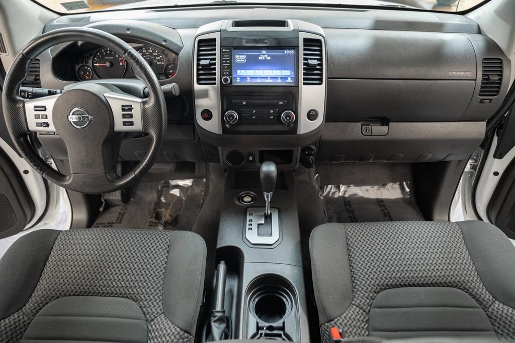 Used 2021 Nissan Frontier SV RWD image 21