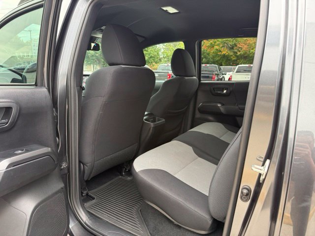 Used 2020 Toyota Tacoma 4x4 Double Cab image 24