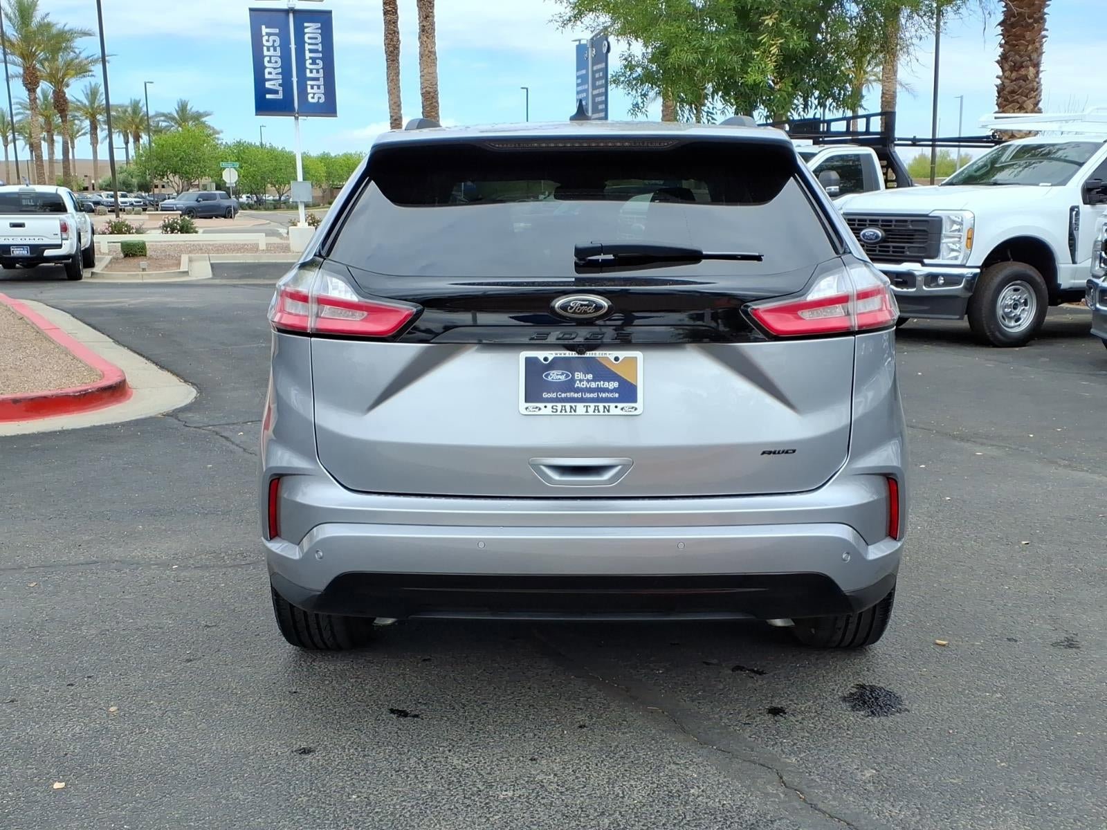 Certified 2022 Ford Edge SE w/ Black Appearance Package image 4