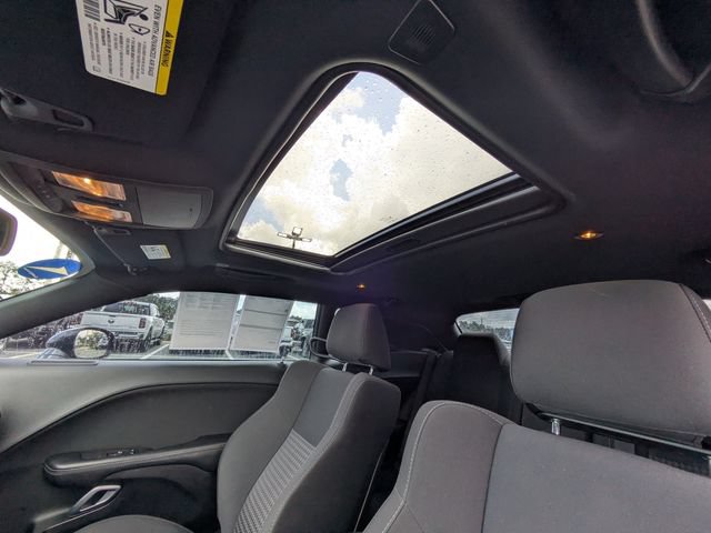 Used 2019 Dodge Challenger R/T w/ Blacktop Package RWD image 19