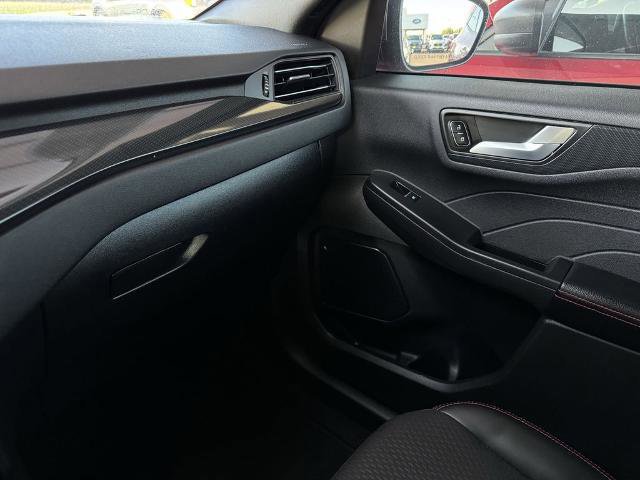 Certified 2024 Ford Escape ST-Line w/ Tech Pack #1 image 29