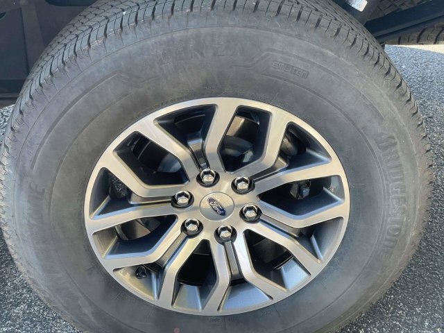 Certified 2022 Ford F150 Lariat w/ Trailer Tow Package AWD/4WD image 11