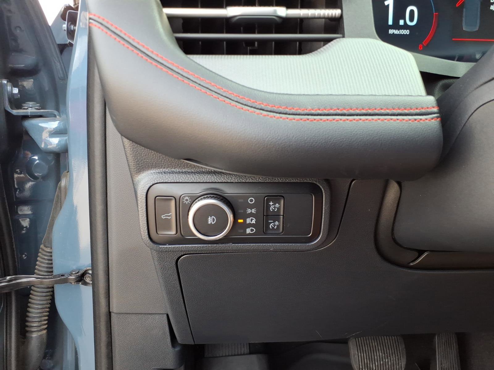 Certified 2025 Ford Explorer ST AWD/4WD image 16