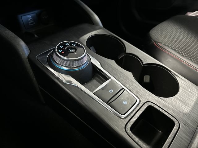 Certified 2025 Ford Escape ST-Line Elite image 24