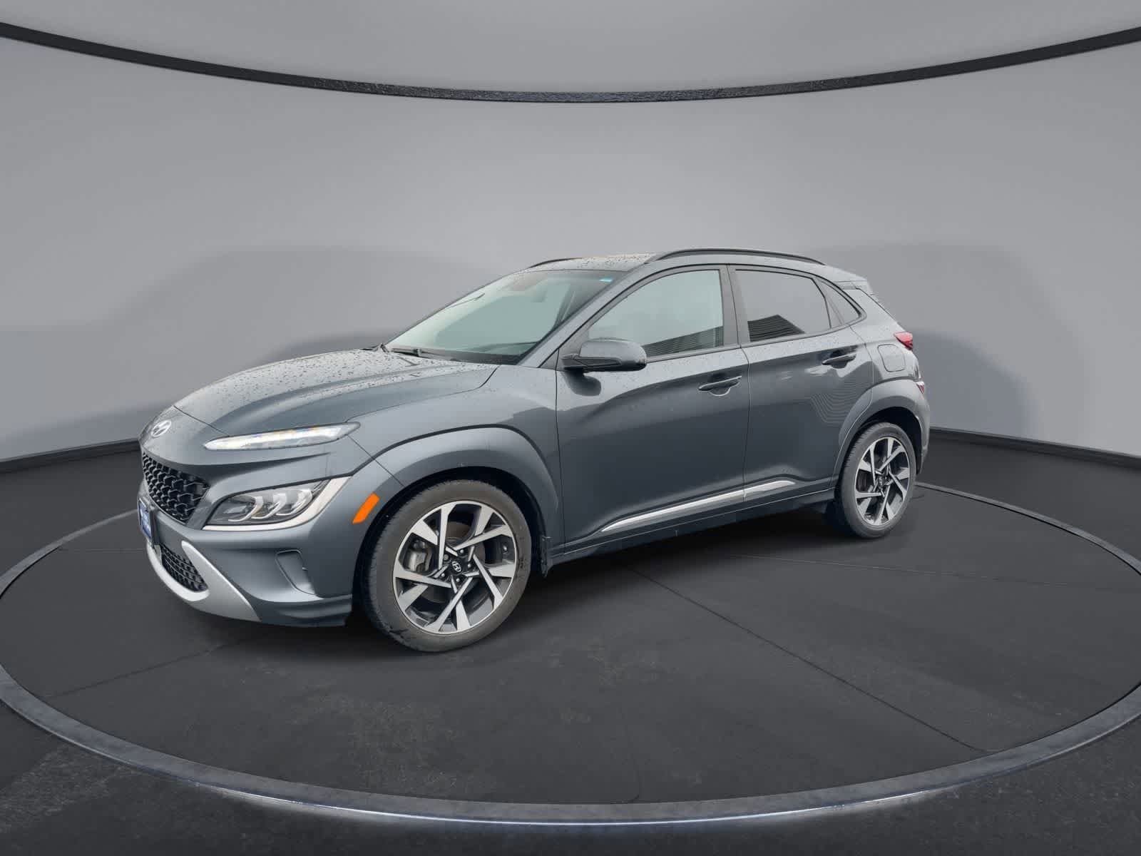 Used 2022 Hyundai Kona Limited w/ Cargo Package AWD/4WD image 8