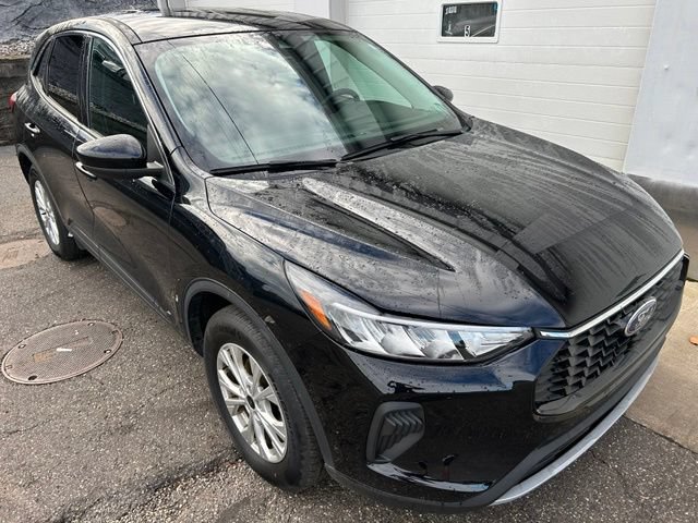 Certified 2023 Ford Escape Active w/ Tech Pack #2 AWD/4WD image 7