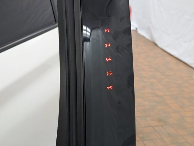 Certified 2023 Ford Explorer Platinum w/ Technology Package image 9