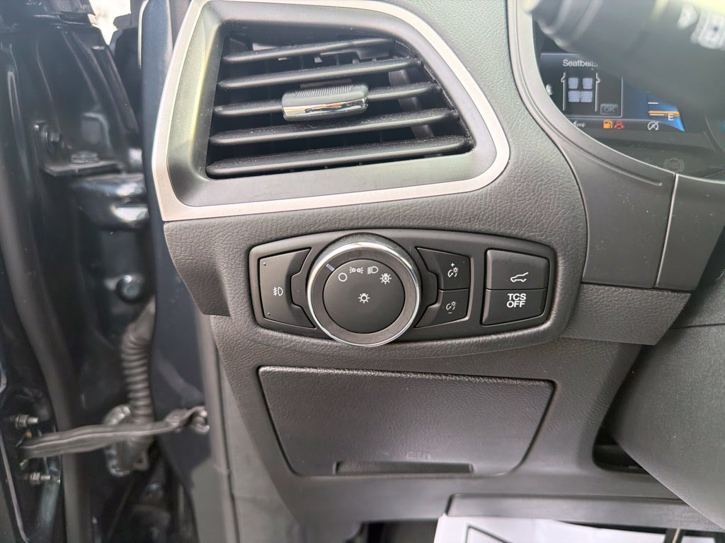 Certified 2024 Ford Edge SEL w/ Convenience Package AWD/4WD image 29