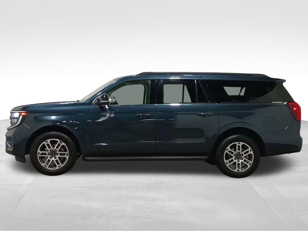 Certified 2025 Ford Expedition Max Active AWD/4WD image 9