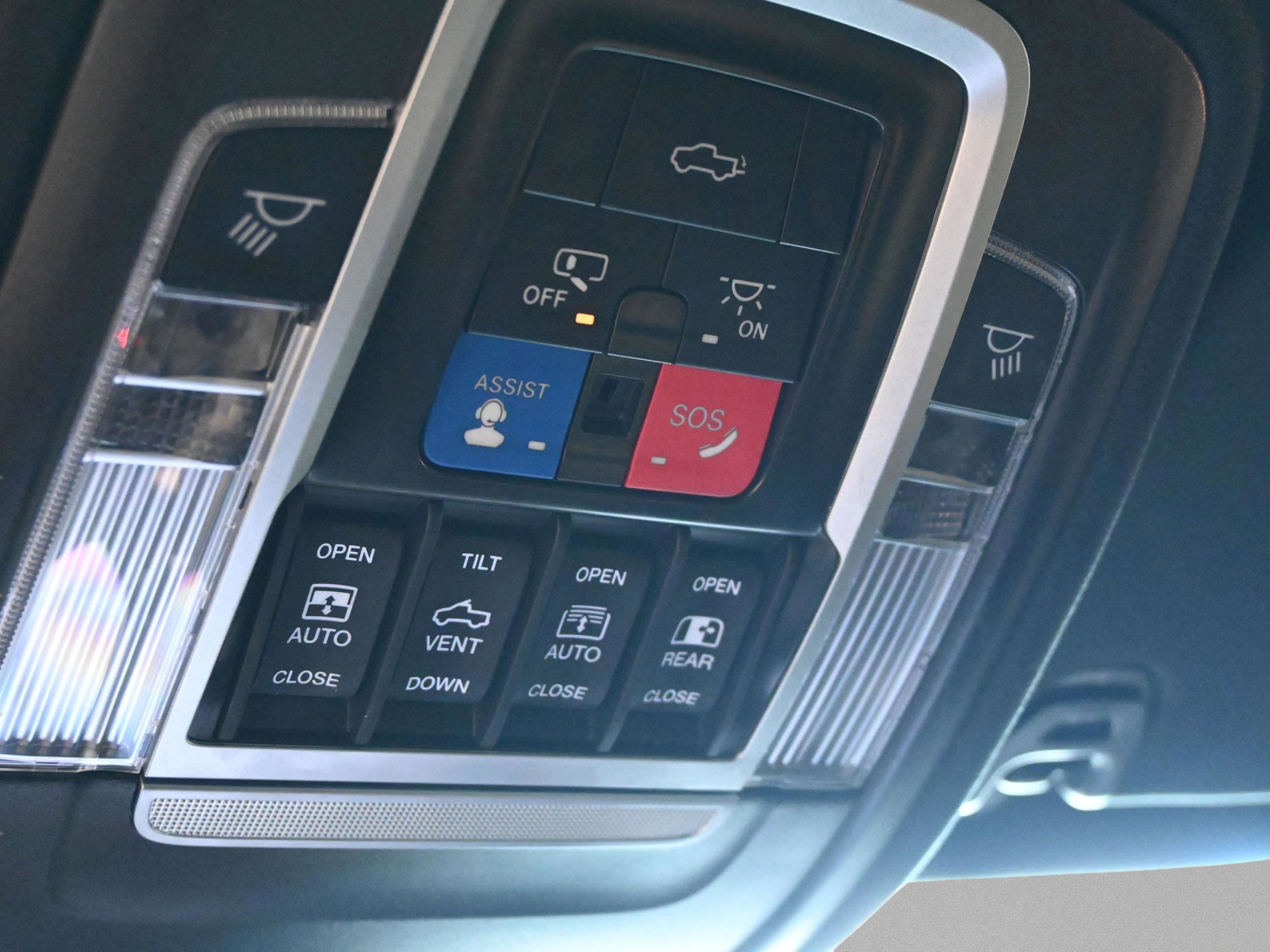 Used 2023 RAM 1500 TRX w/ TRX Level 2 Equipment Group image 17