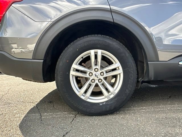 Certified 2023 Ford Explorer XLT w/ Equipment Group 202A AWD/4WD image 42