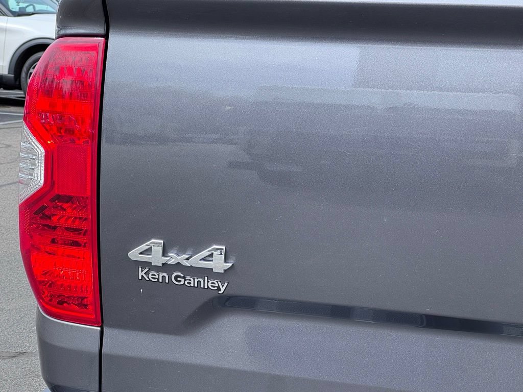 Used 2019 Toyota Tundra Platinum AWD/4WD image 11